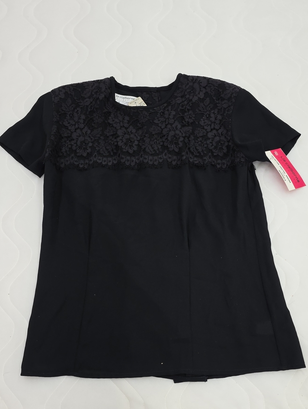 NWT Vintage 1980s/90s Liz Claiborne Black Lace Yoke Short Sleeve Top